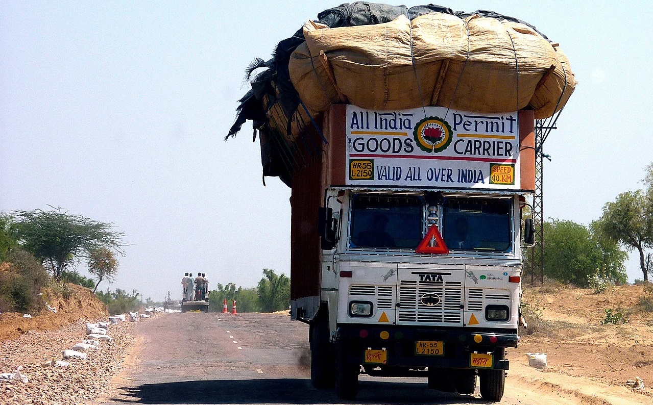 improperly loaded trucks